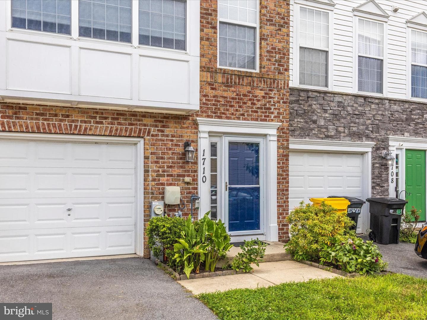 1710 Jennifer Meadows Court photo 2