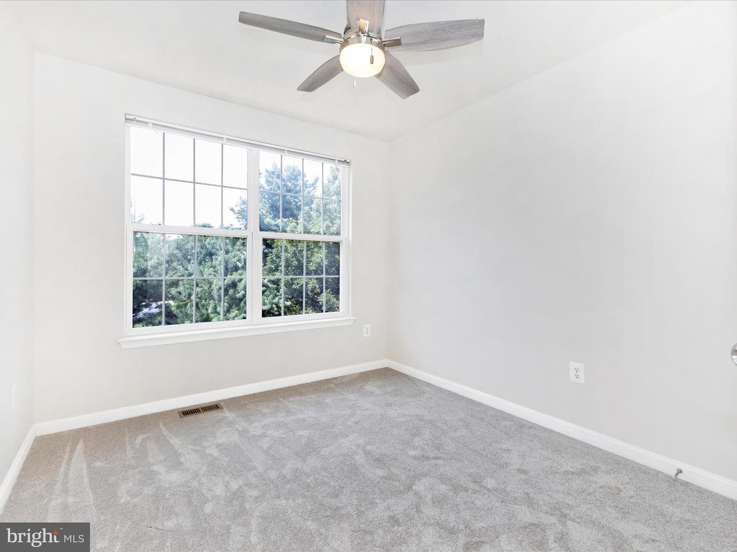 1710 Jennifer Meadows Court photo 36
