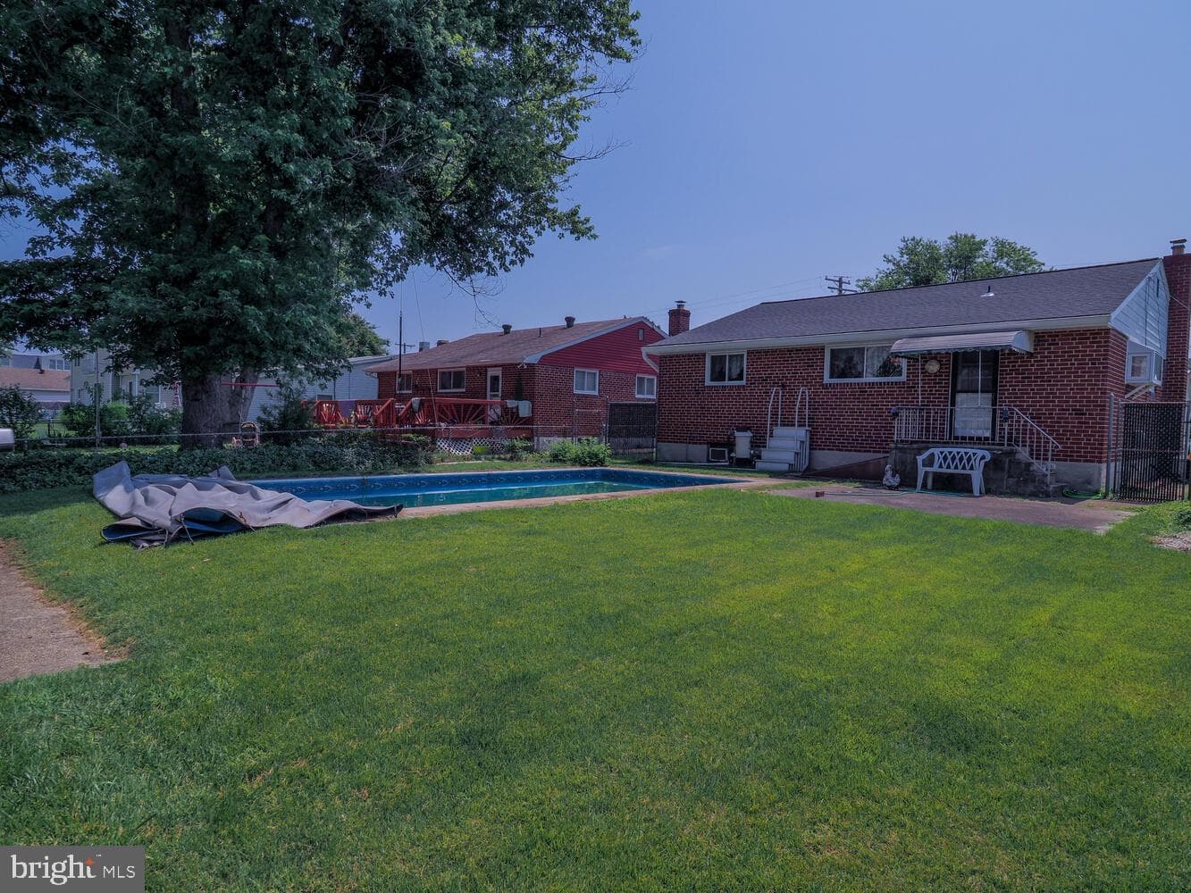 238 Wanda Road photo 26