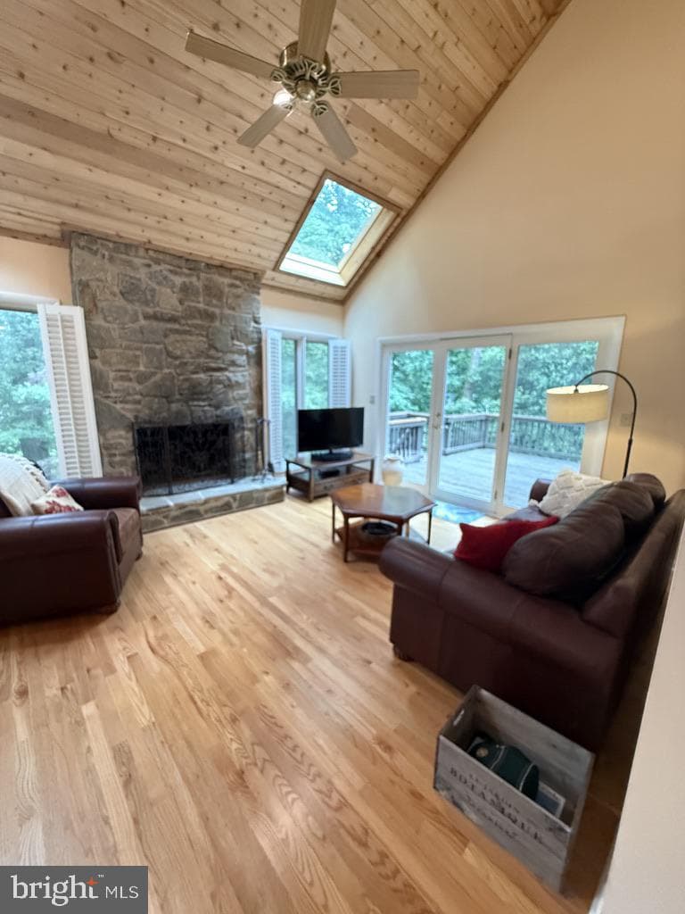 1583 Keswick Place photo 18