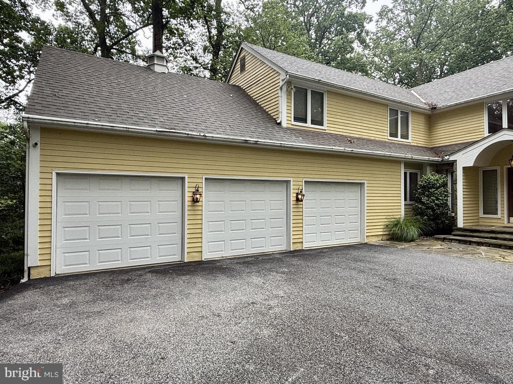 1583 Keswick Place photo 3