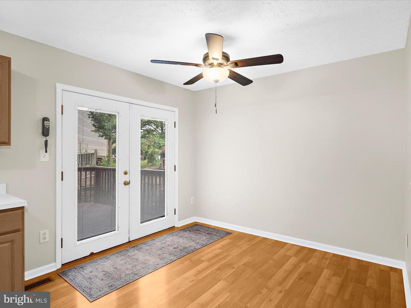 939 Chestnut Manor Ct photo 13