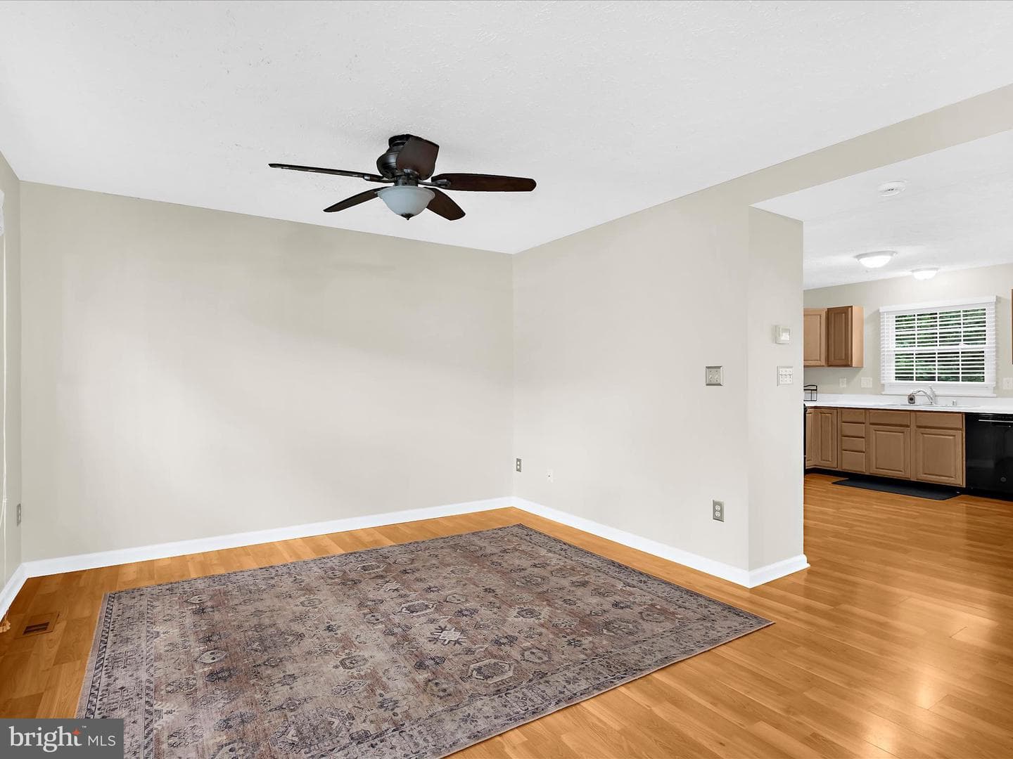 939 Chestnut Manor Ct photo 7