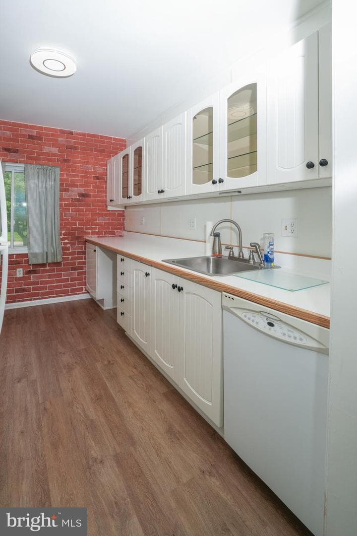 360 Gatewater Court #unit D Apt 202 photo 5