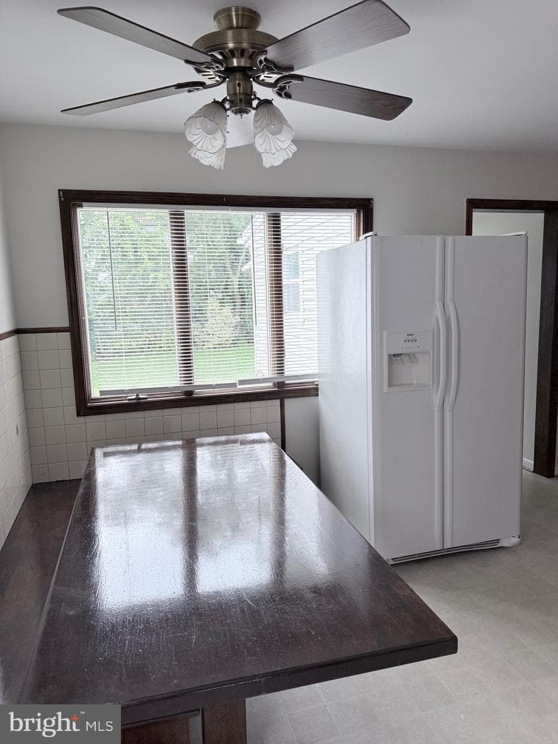 210 Hollywood Court photo 8