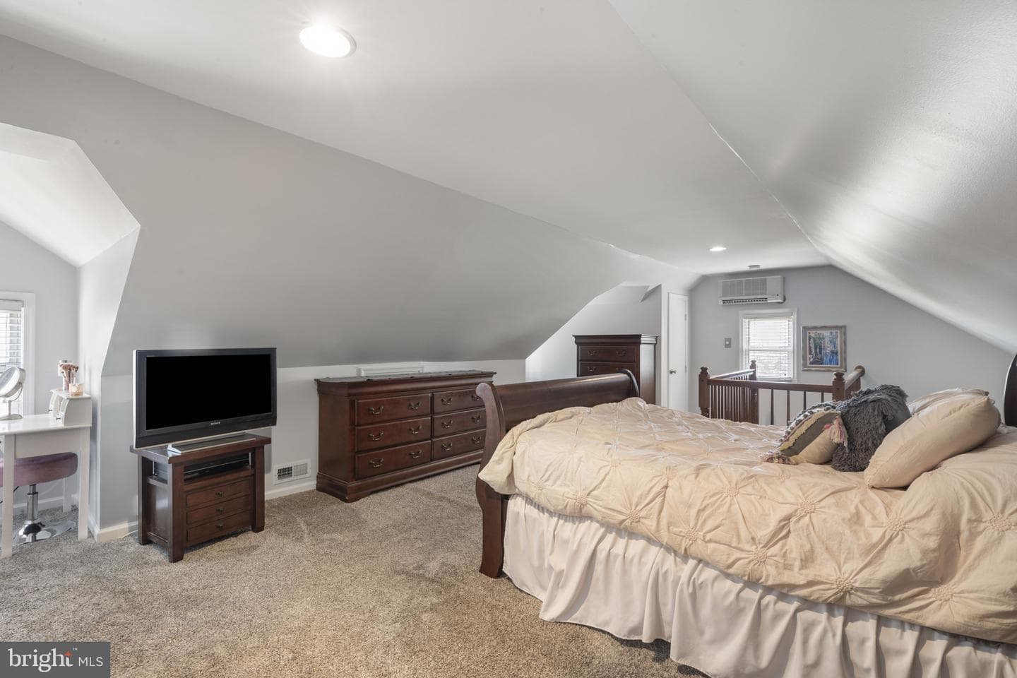 419 Shipley Road photo 17