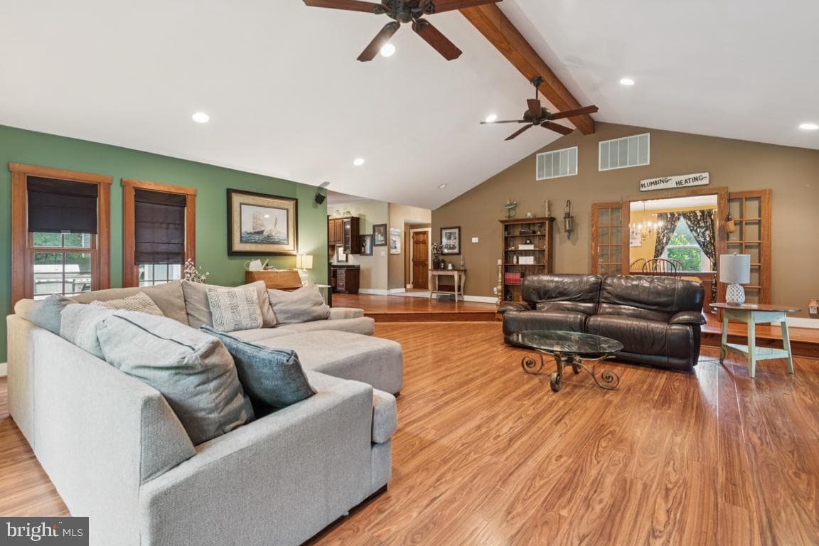 2530 Cheval Drive photo 9