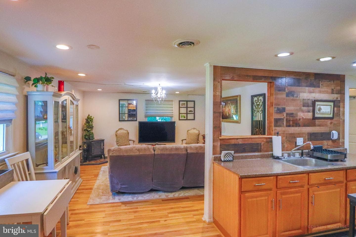 3504 Cohasset Avenue photo 4