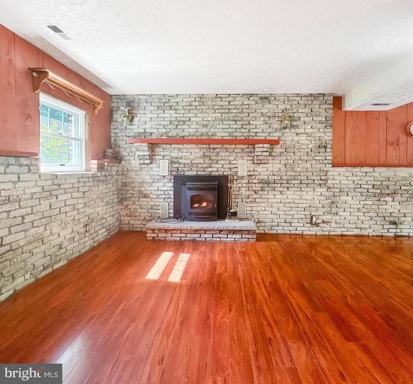174 Oak Drive photo 12
