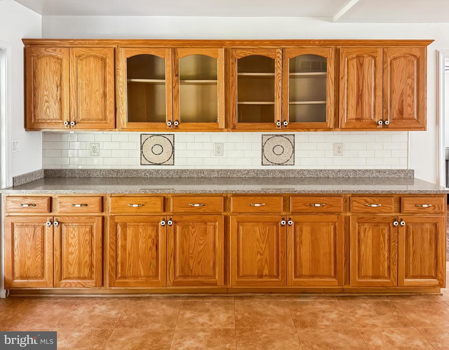 174 Oak Drive photo 4