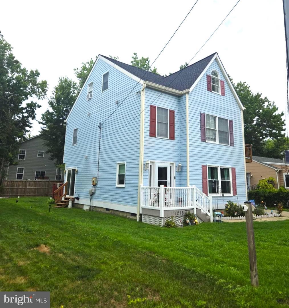 1216 Grove Avenue photo 3