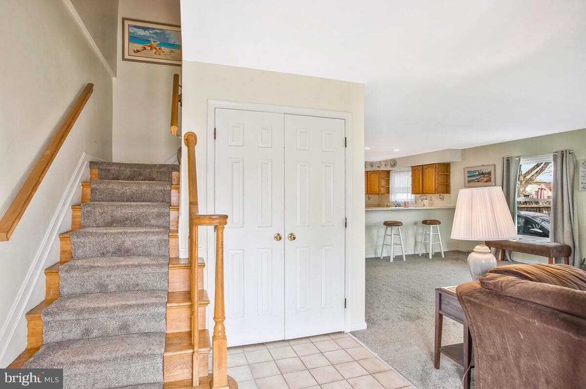 1216 Grove Avenue photo 5