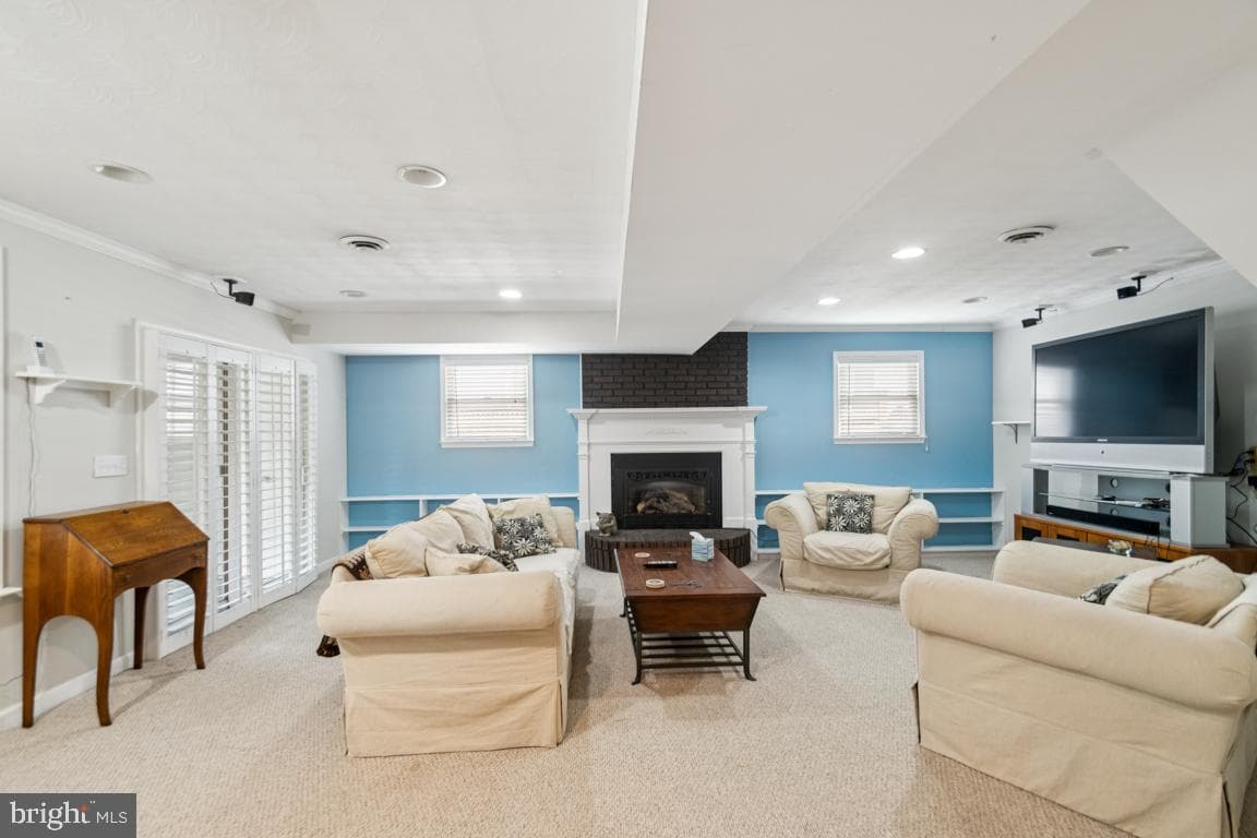 831 Shore Drive photo 19