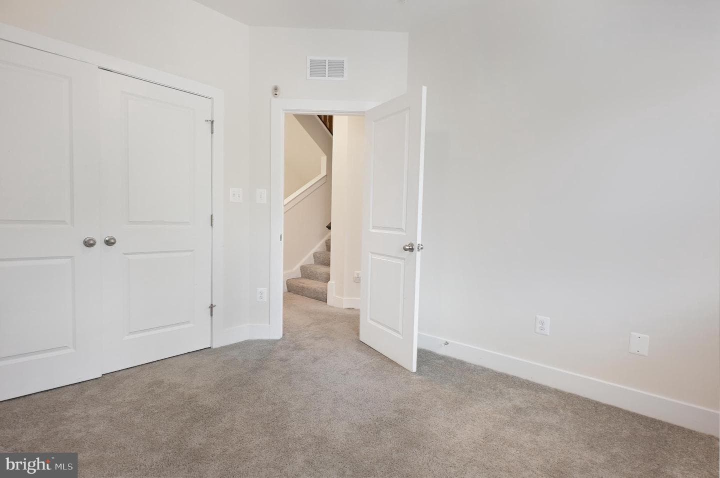 1434 Honey Locust Drive photo 31