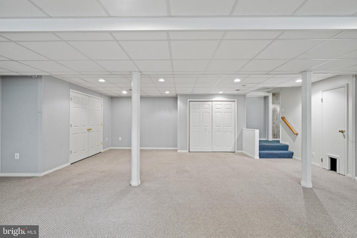 467 Cornwall Court photo 48