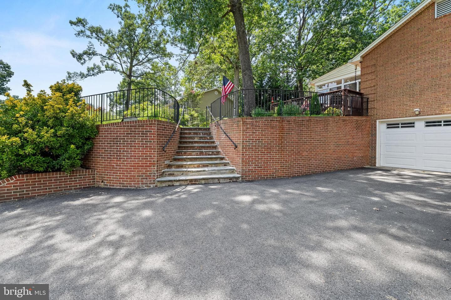 467 Cornwall Court photo 64