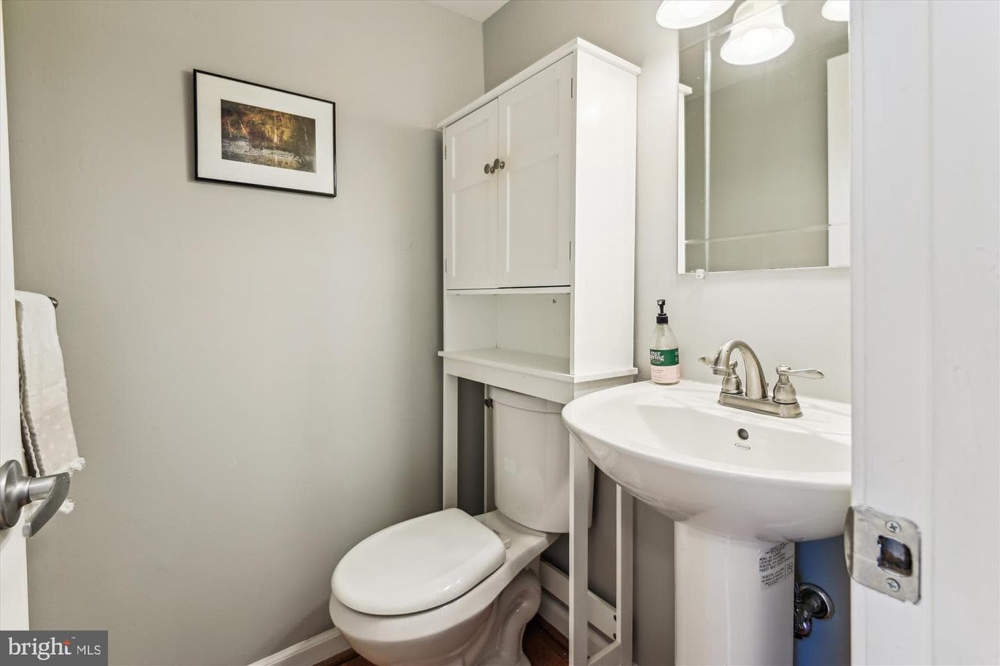 1784 Sharwood Place photo 14