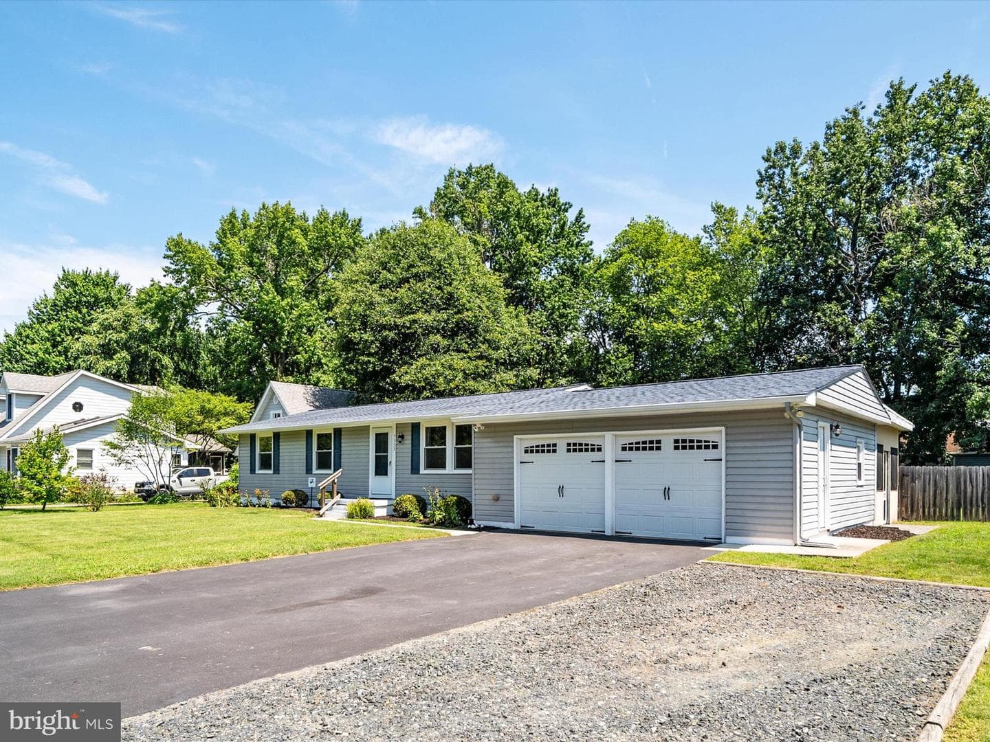 5537 Franklin Boulevard photo 19