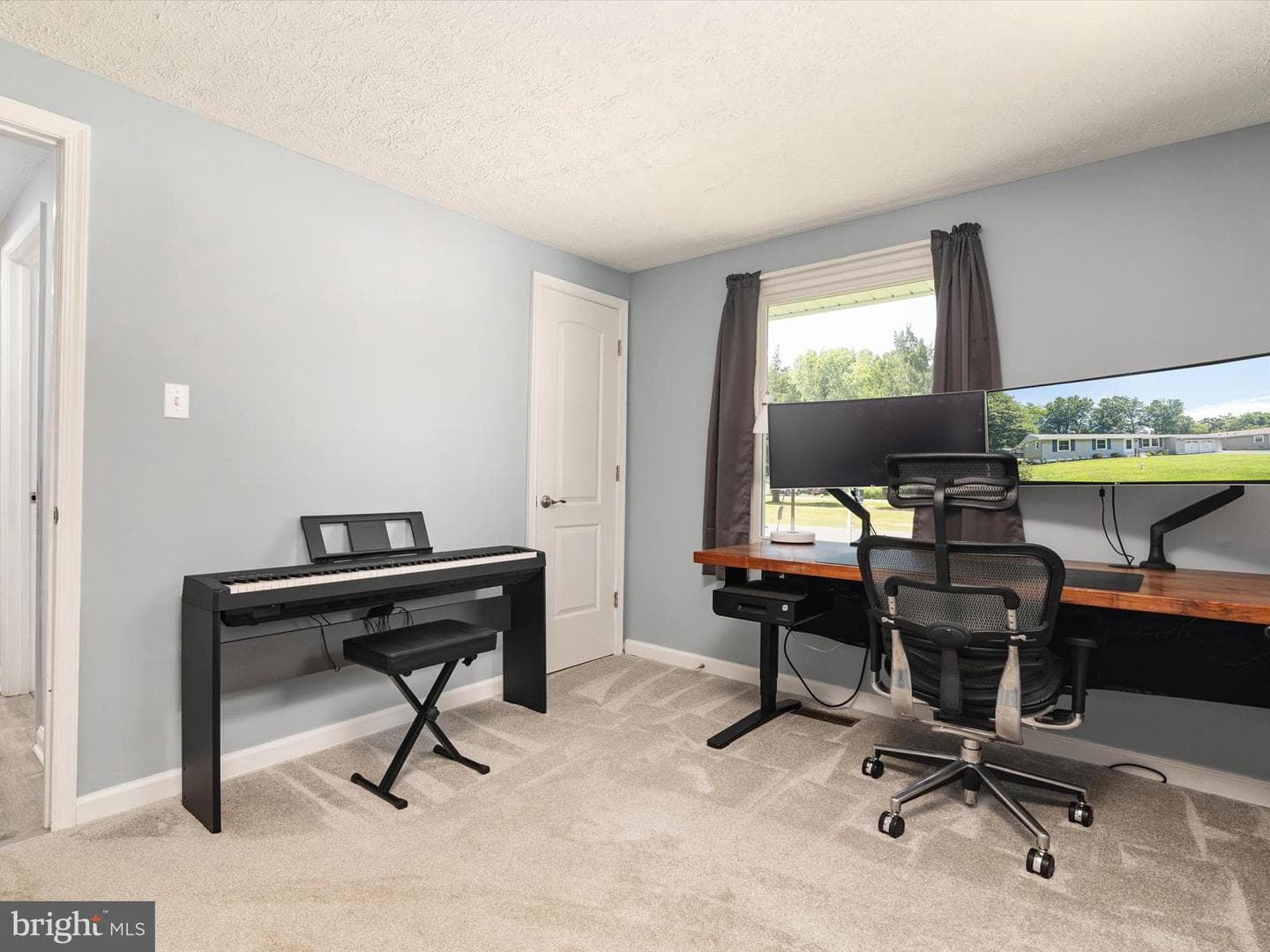 5537 Franklin Boulevard photo 28