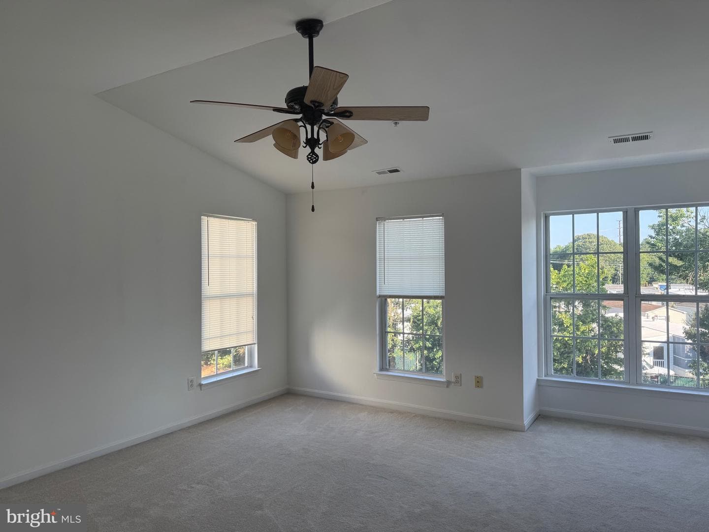 622 Leprechaun Lane photo 20