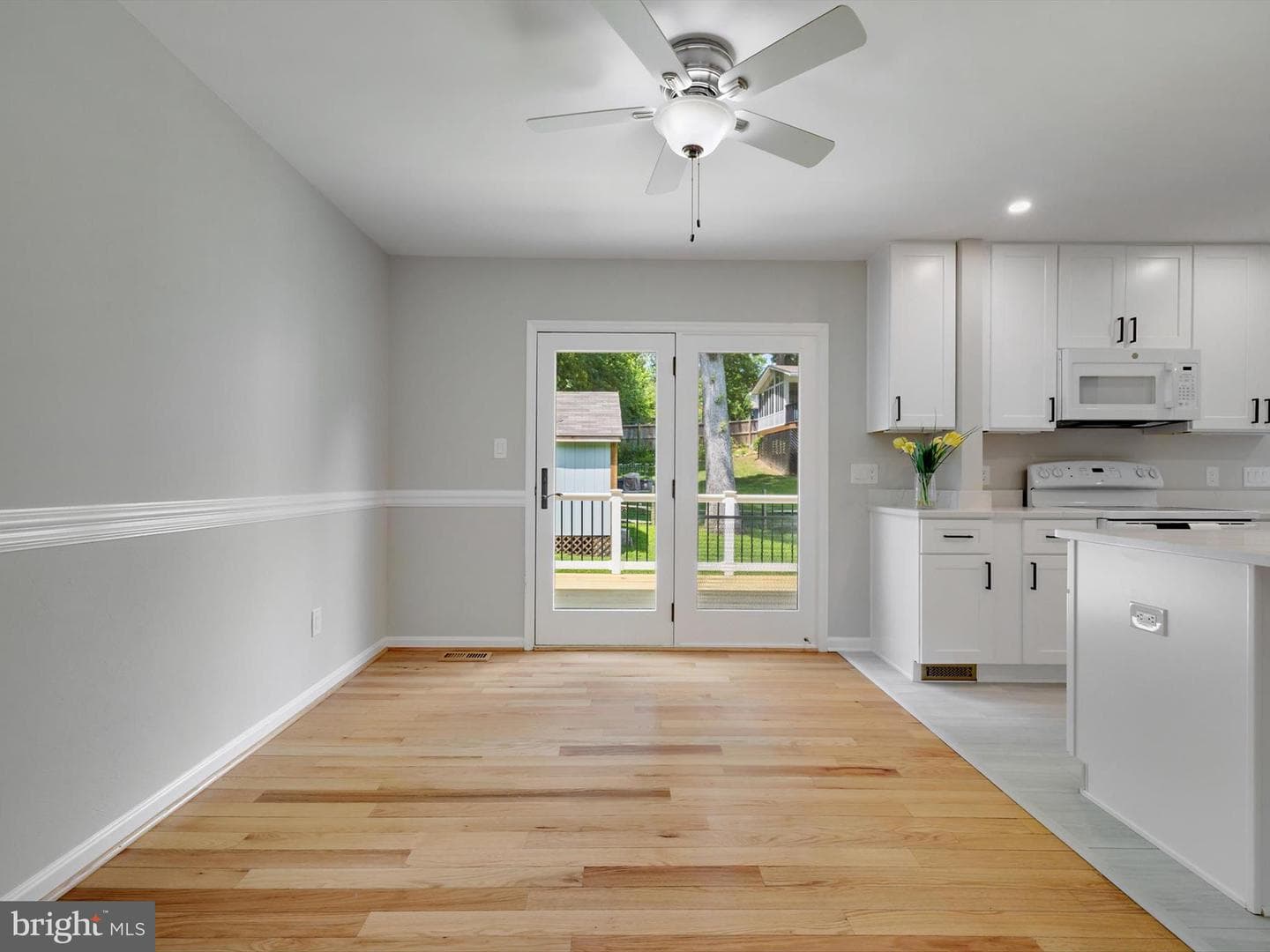 1004 Westway photo 13