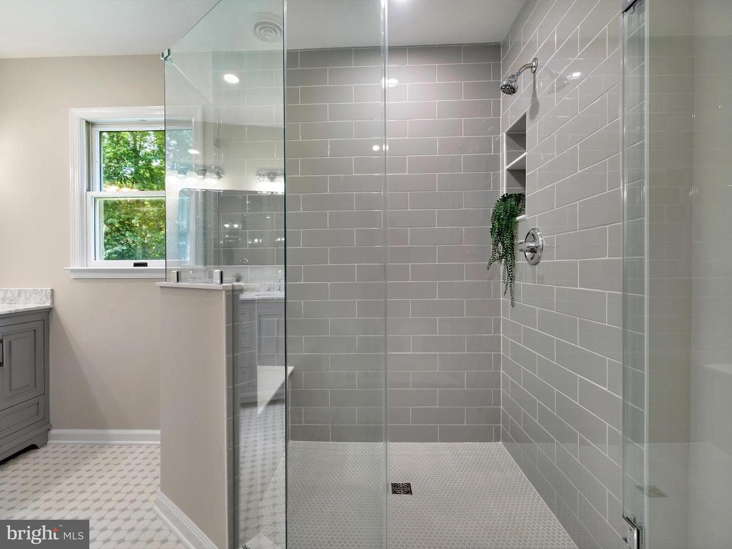 1004 Westway photo 18