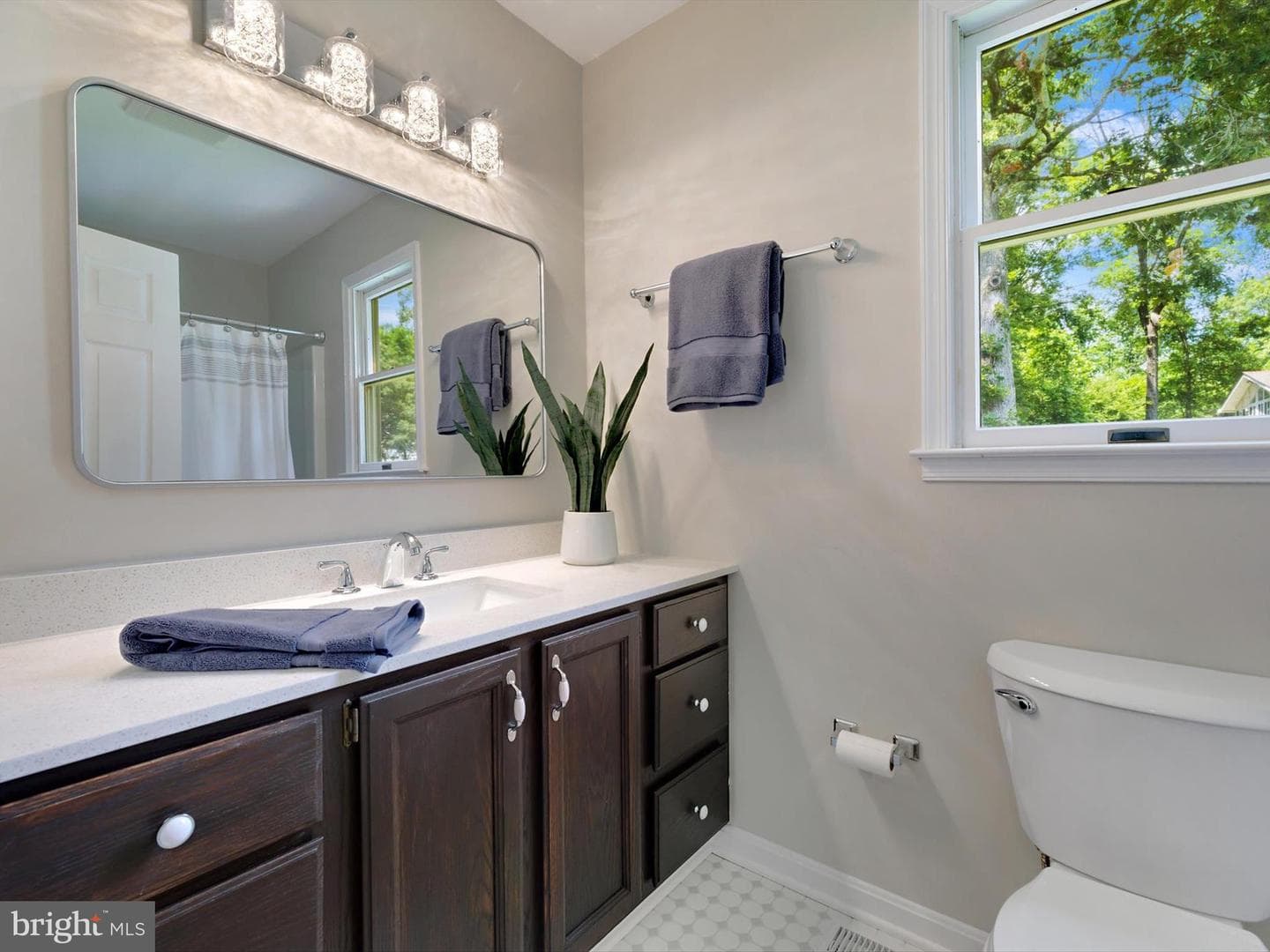 1004 Westway photo 24