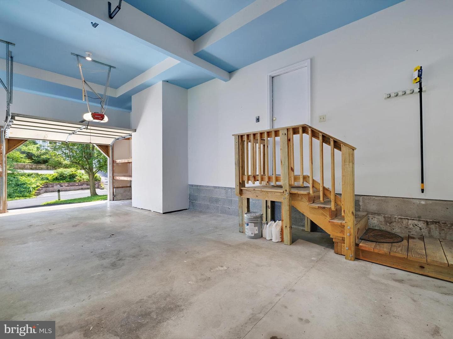 1004 Westway photo 33