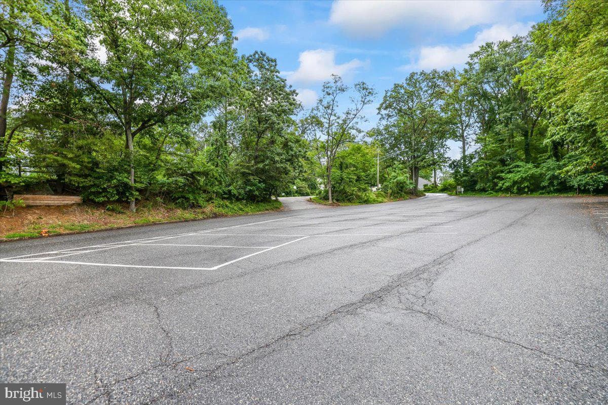1004 Westway photo 59
