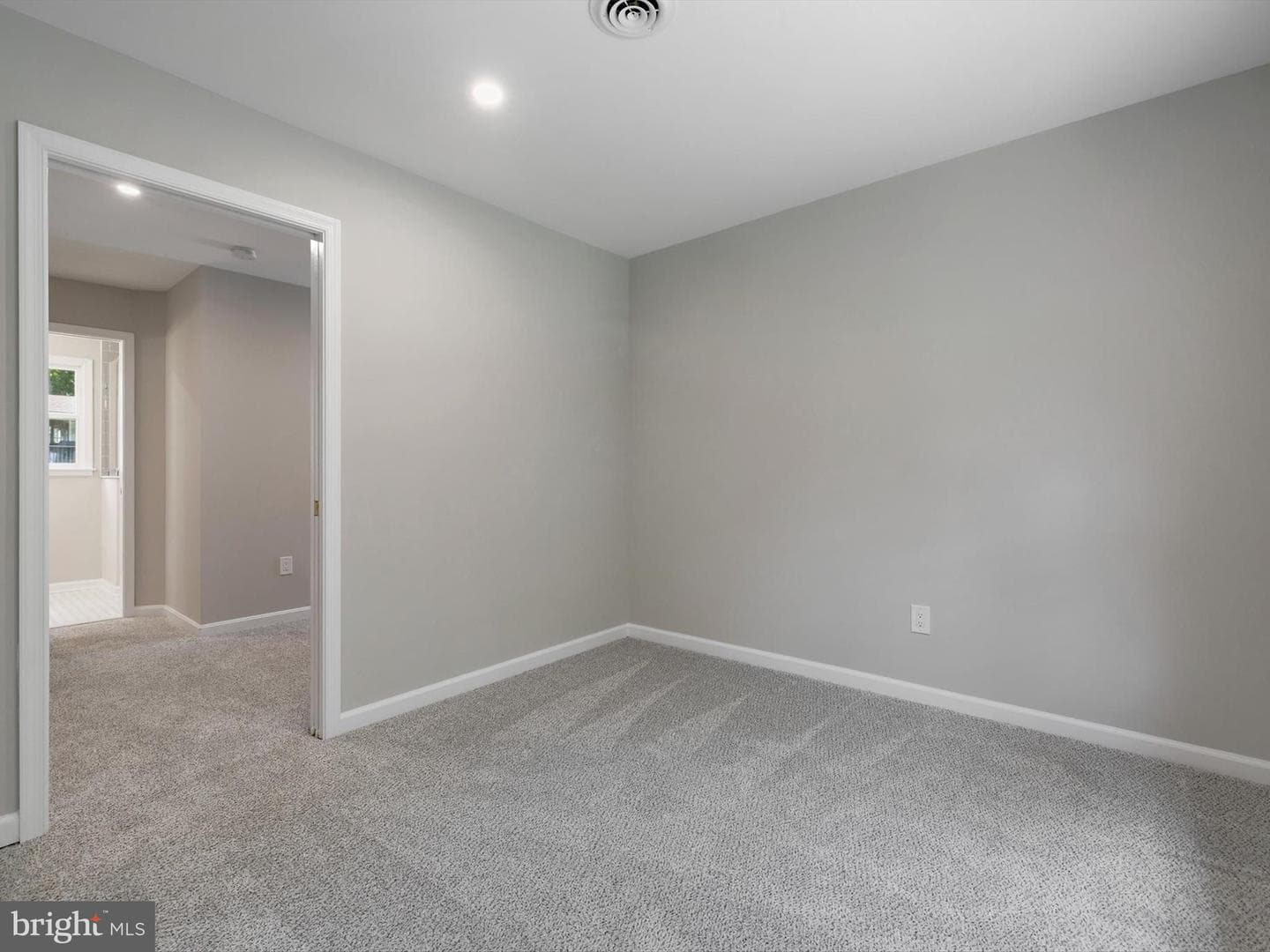 1004 Westway photo 77