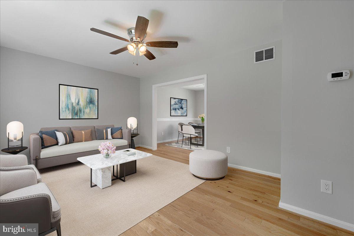 1004 Westway photo 8