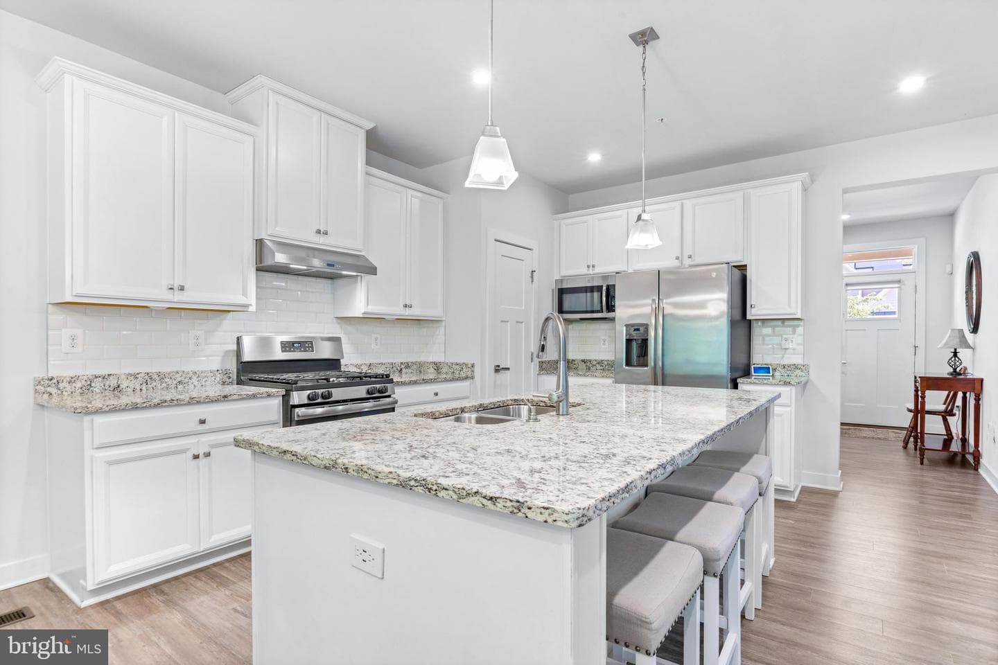 8212 Hickory Hollow Drive photo 17