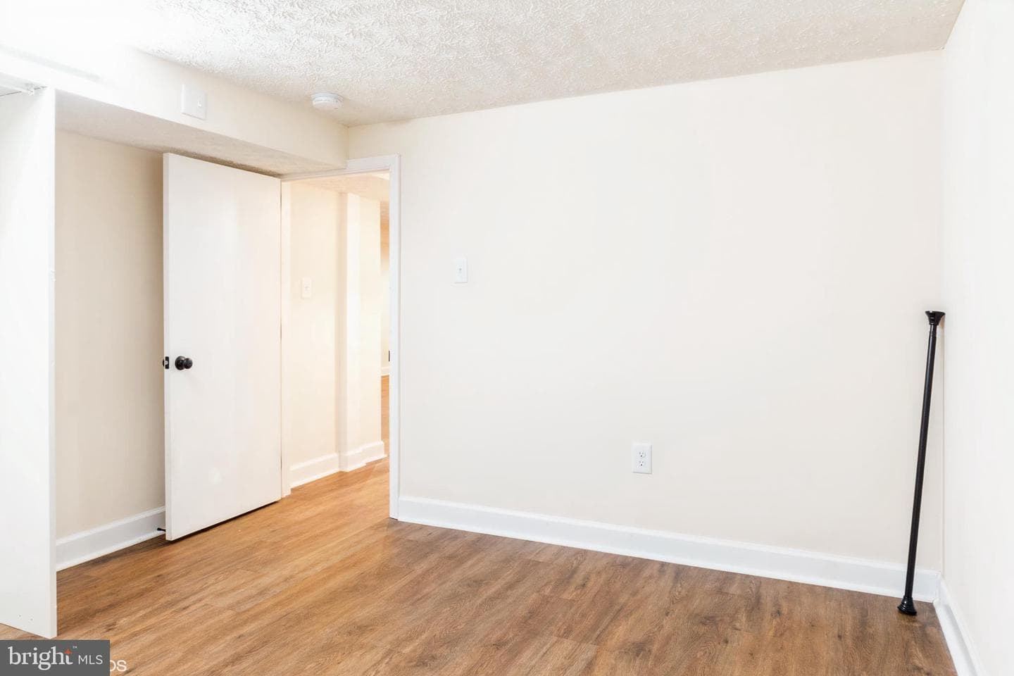 7940 Elizabeth Road photo 17