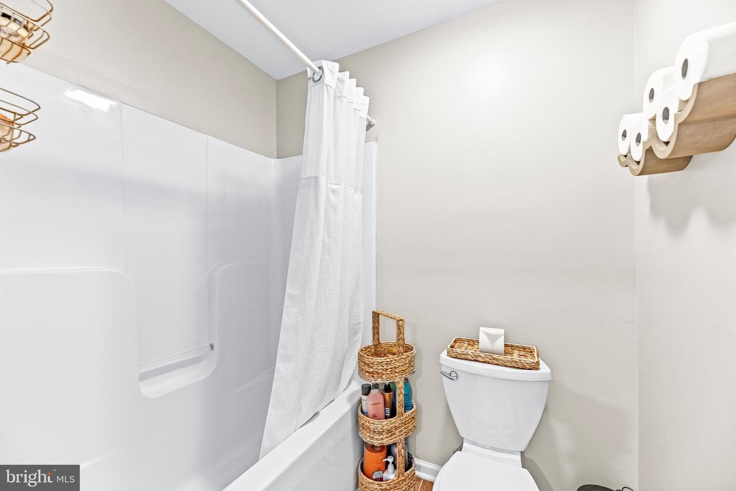 619 Park Place photo 35