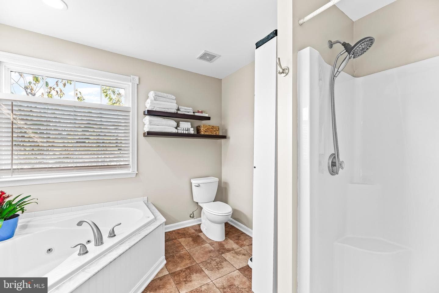 619 Park Place photo 41