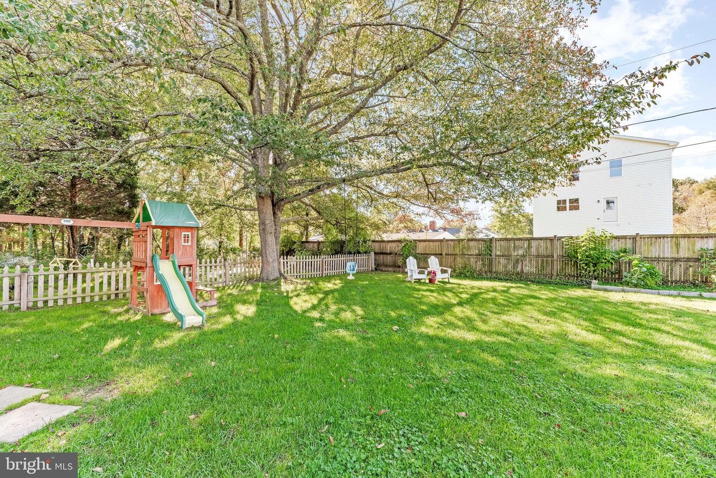 619 Park Place photo 57