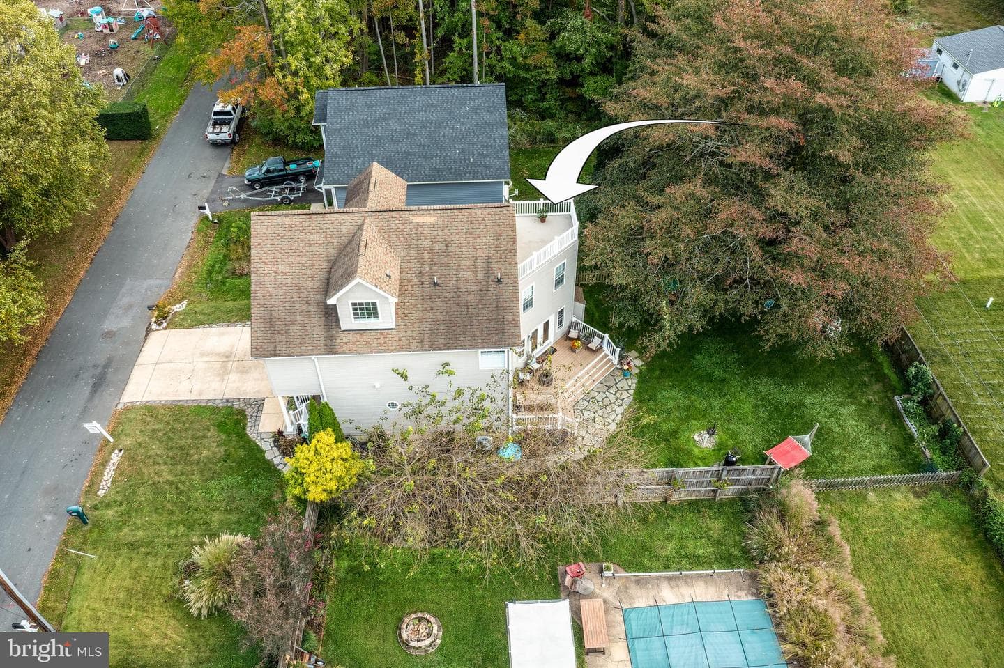 619 Park Place photo 7