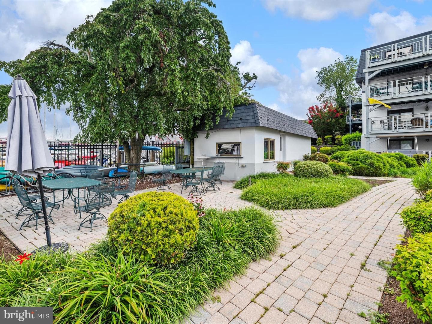 301 Burnside Street #c 202 photo 56