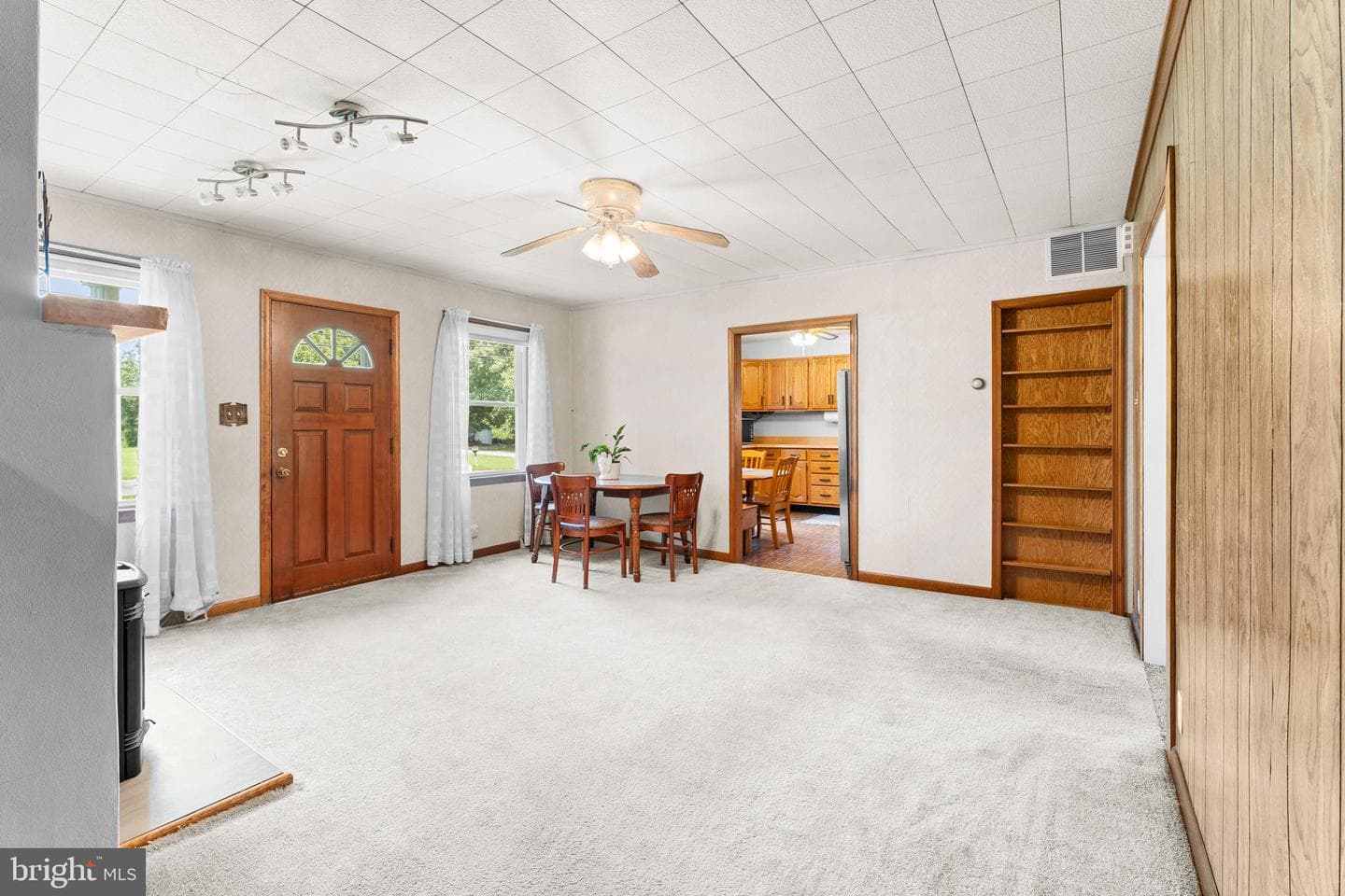 515 Old Oak Road photo 9