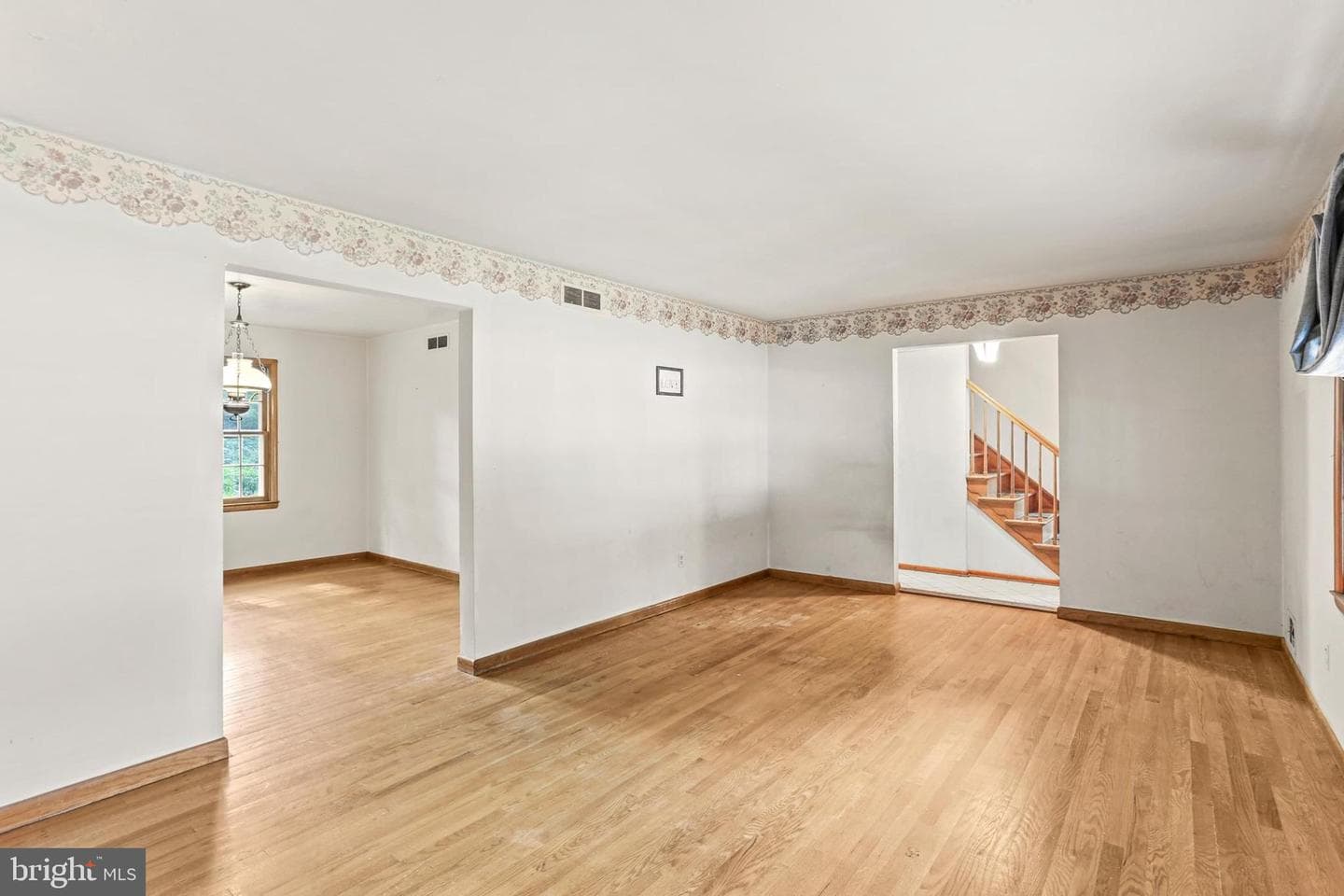 406 Norman Avenue photo 11