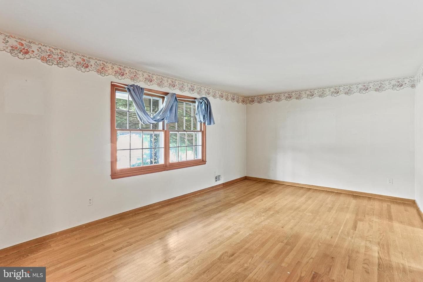 406 Norman Avenue photo 12