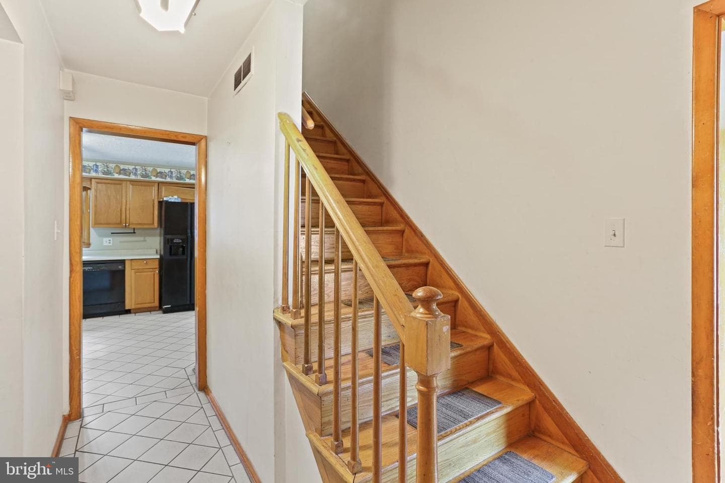406 Norman Avenue photo 3