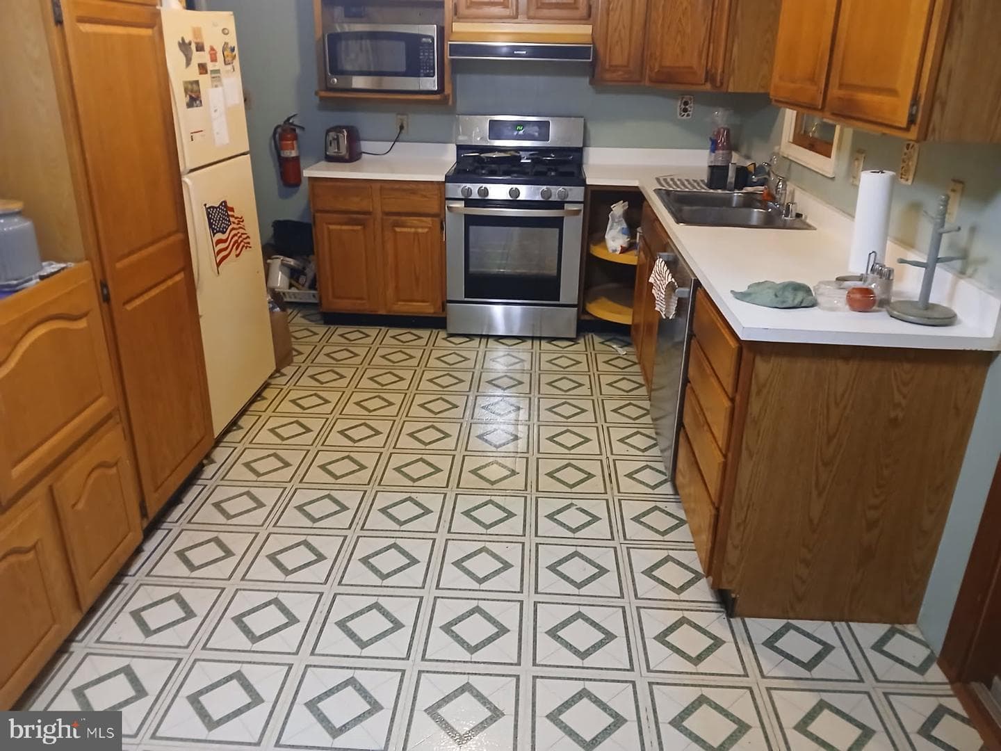 403 Arbor Drive photo 9