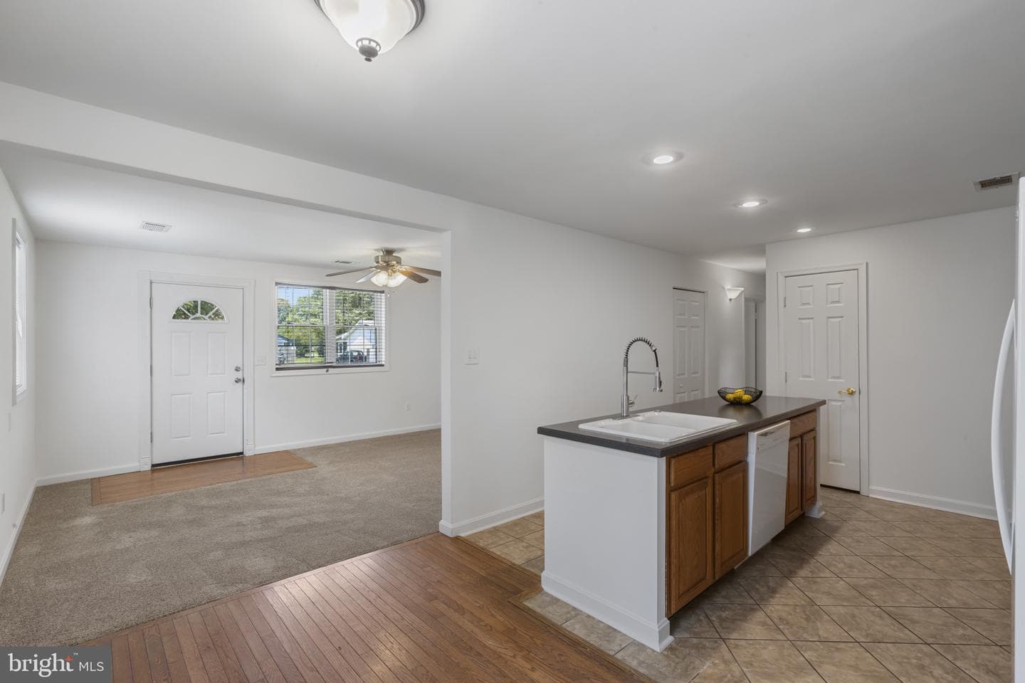 505 Bruce Avenue photo 8