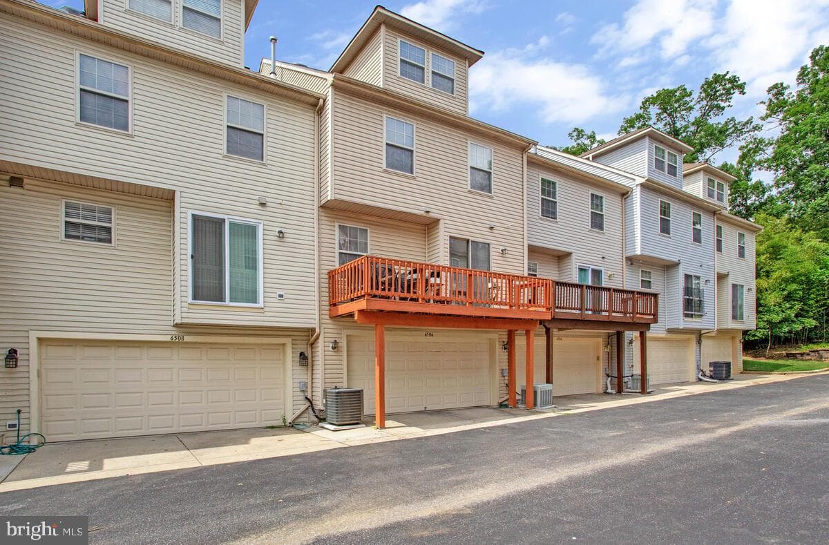 6506 Fable Court photo 28