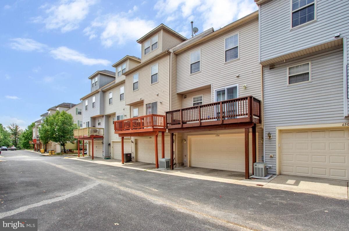 6506 Fable Court photo 31