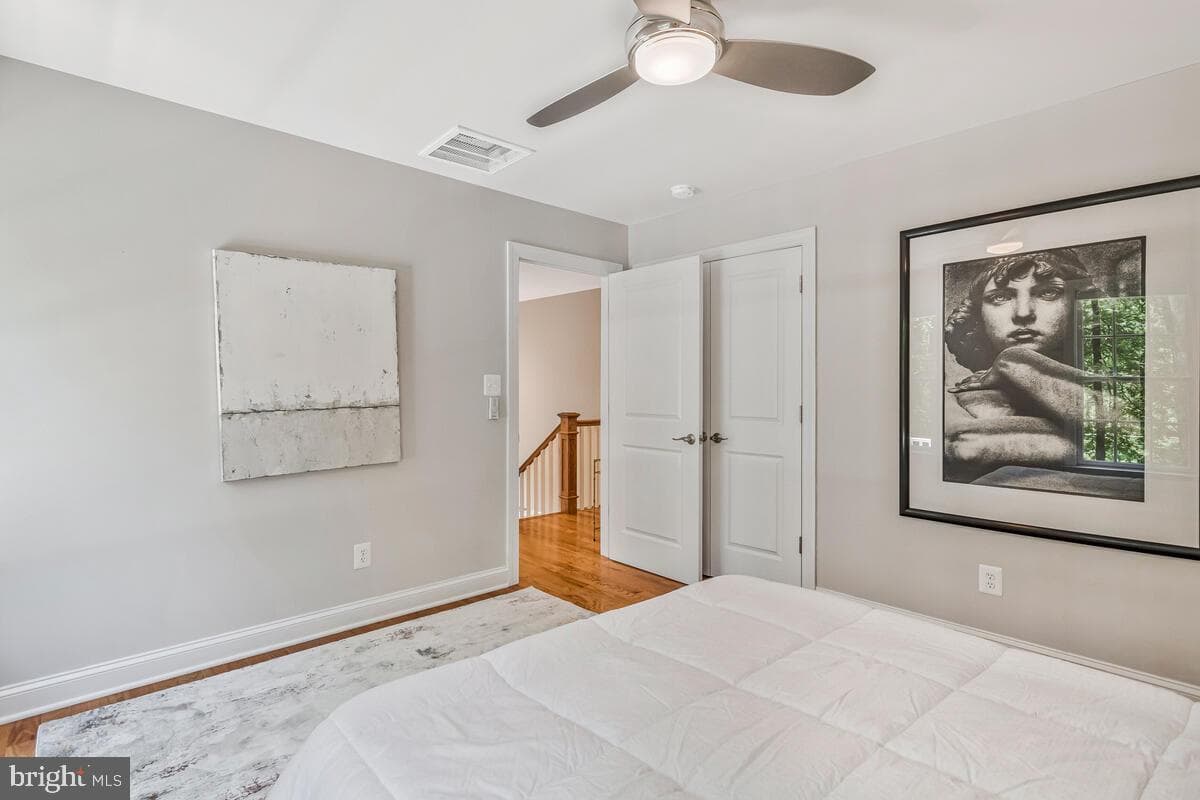 706 Riverview Terrace photo 28