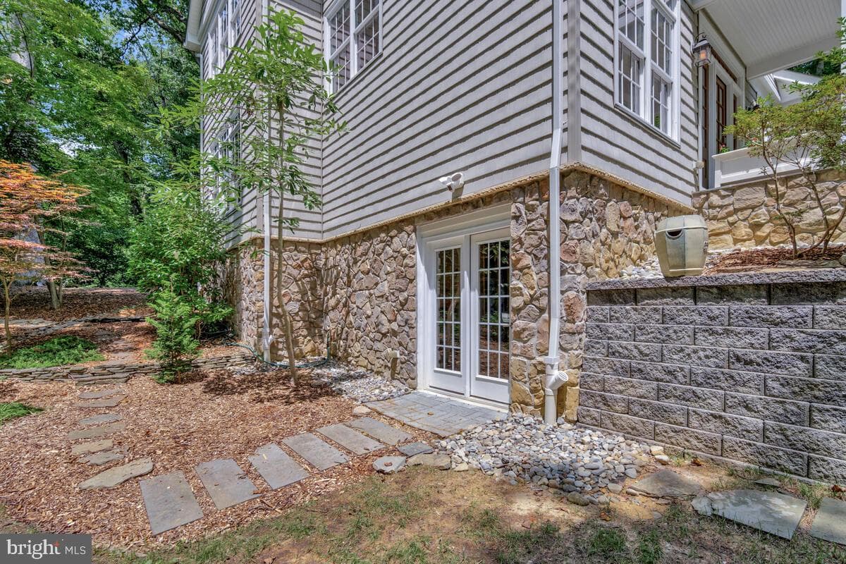 706 Riverview Terrace photo 38