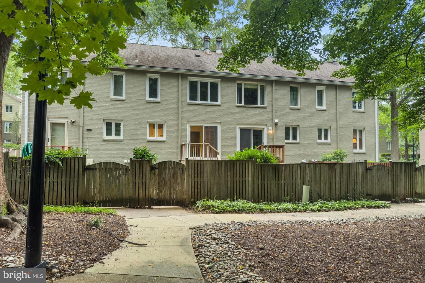 202 Dreams Landing Way photo 3