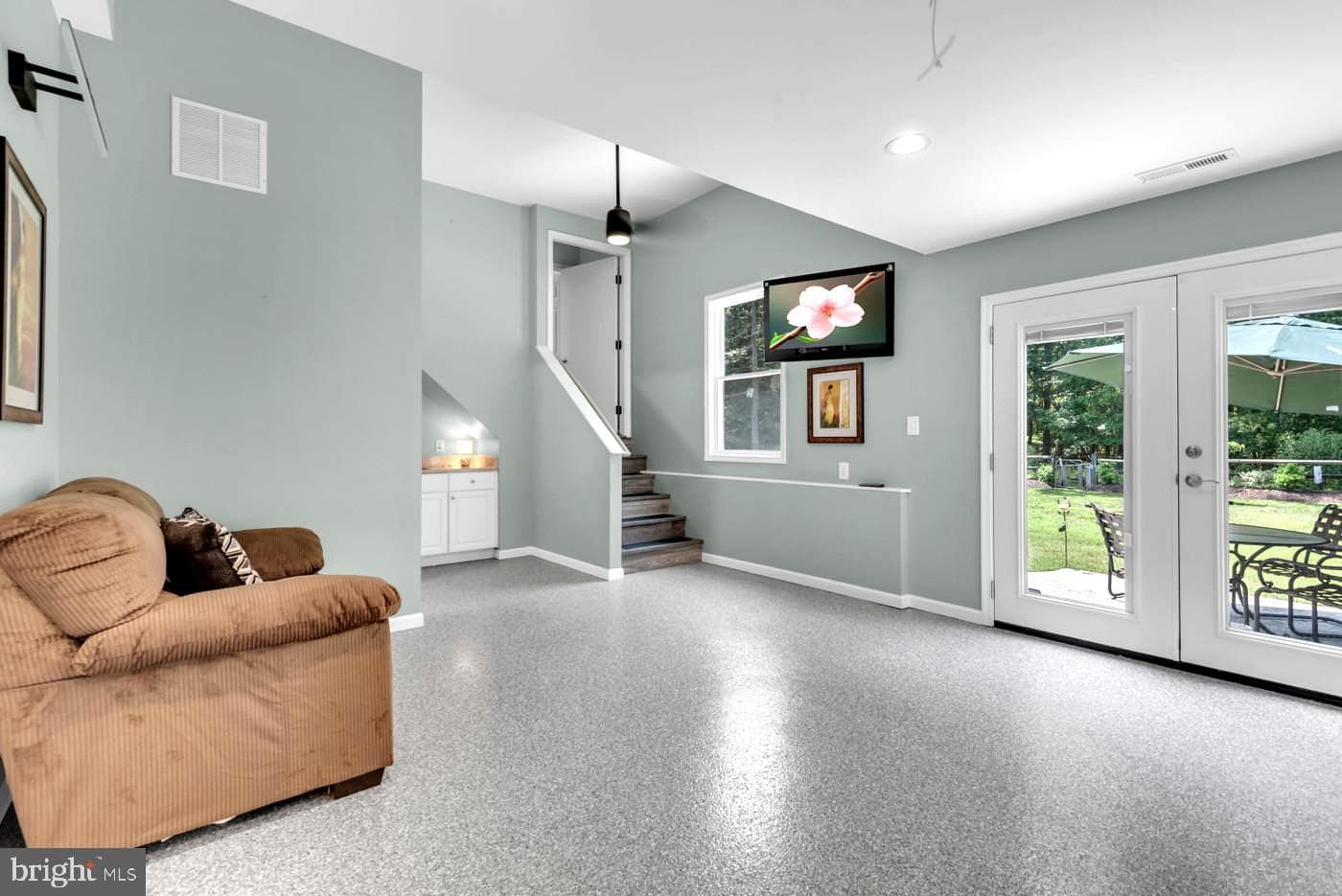 1521 Warfield Road photo 15